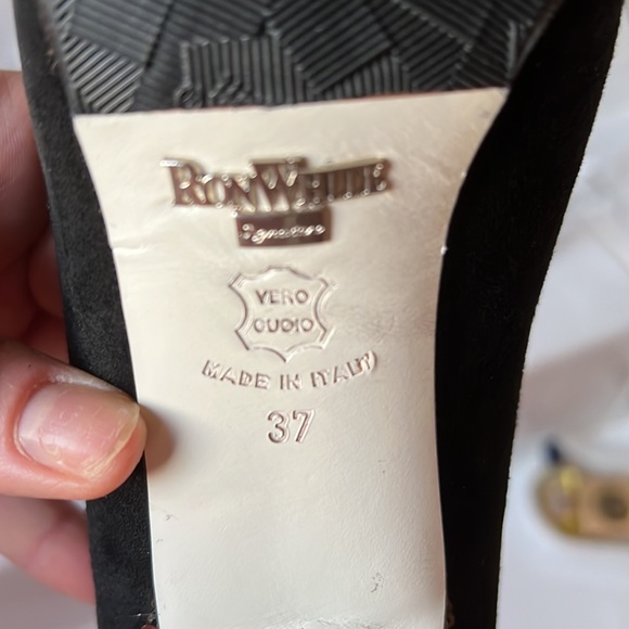 Ron White Suede sequin stilettos - Picture 6 of 6